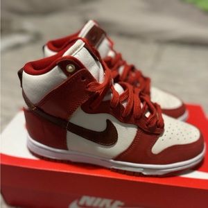 Nike Dunk High